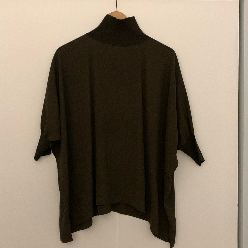 Moss green cape, small